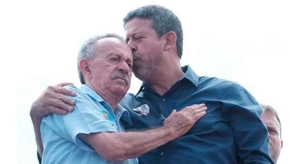 Biu de Lira, pai de Arthur Lira, permanece internado na UTI após cirurgia emergencial