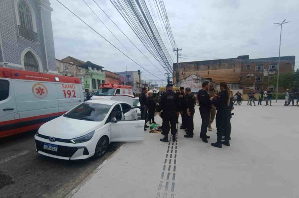 Homem morre baleado após trocar tiros com policiais em Maceió