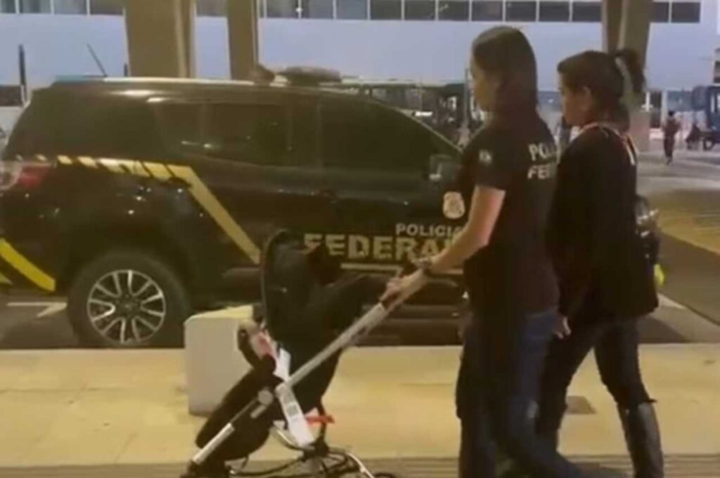 Bebê brasileiro vítima de tráfico humano é resgatado e repatriado