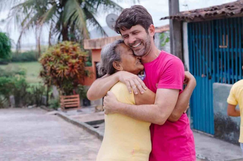Junior Menezes é aprovado por 85% da população em União, aponta pesquisa