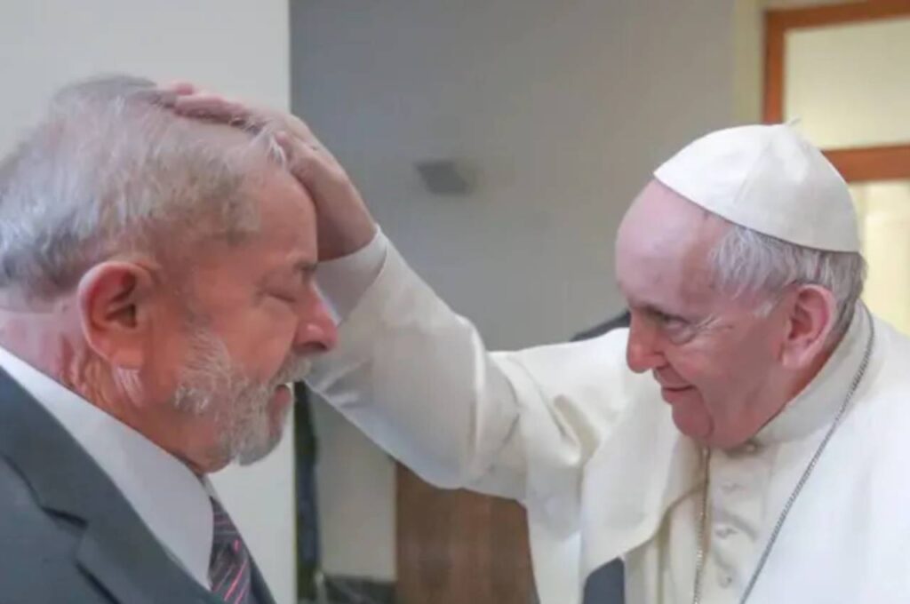 Lula desembarca em Roma para funeral do papa Francisco