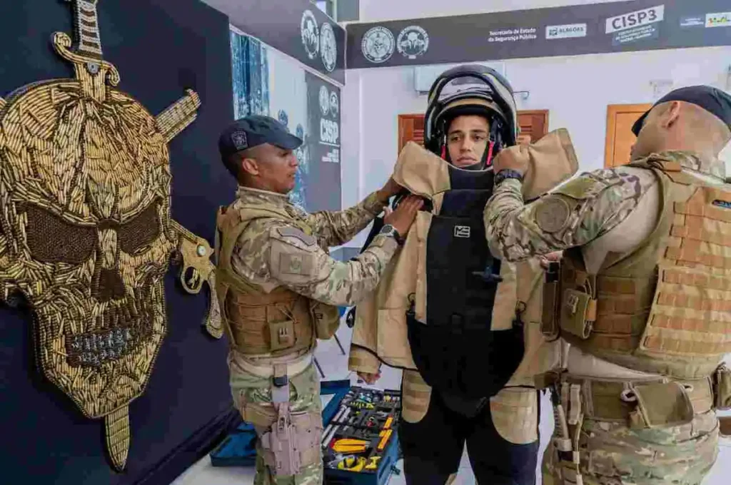 Entre o risco e a proteção: os bastidores da atuação antibombas em Alagoas