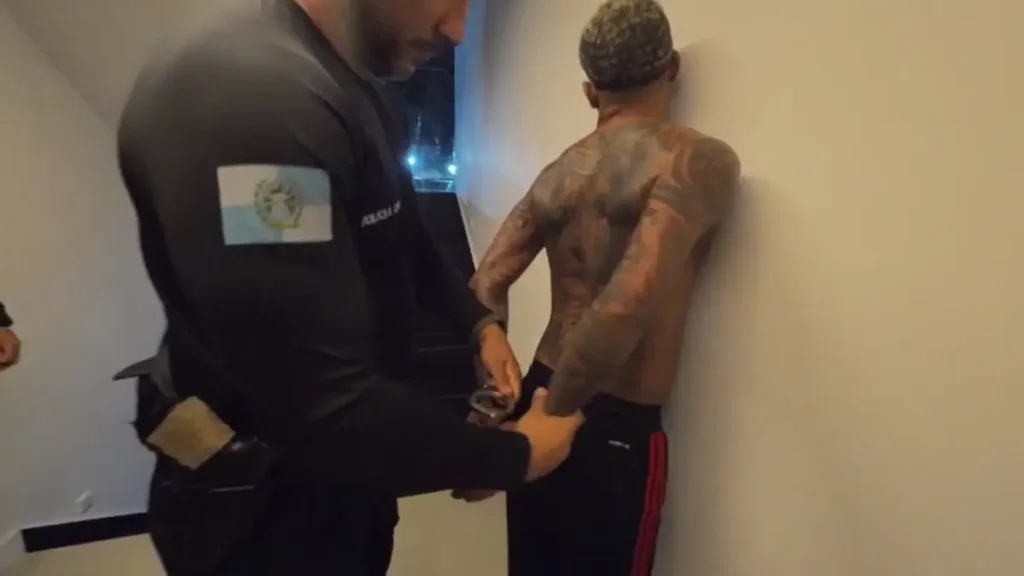 MC Poze do Rodo é preso por apologia ao crime e associação com facção