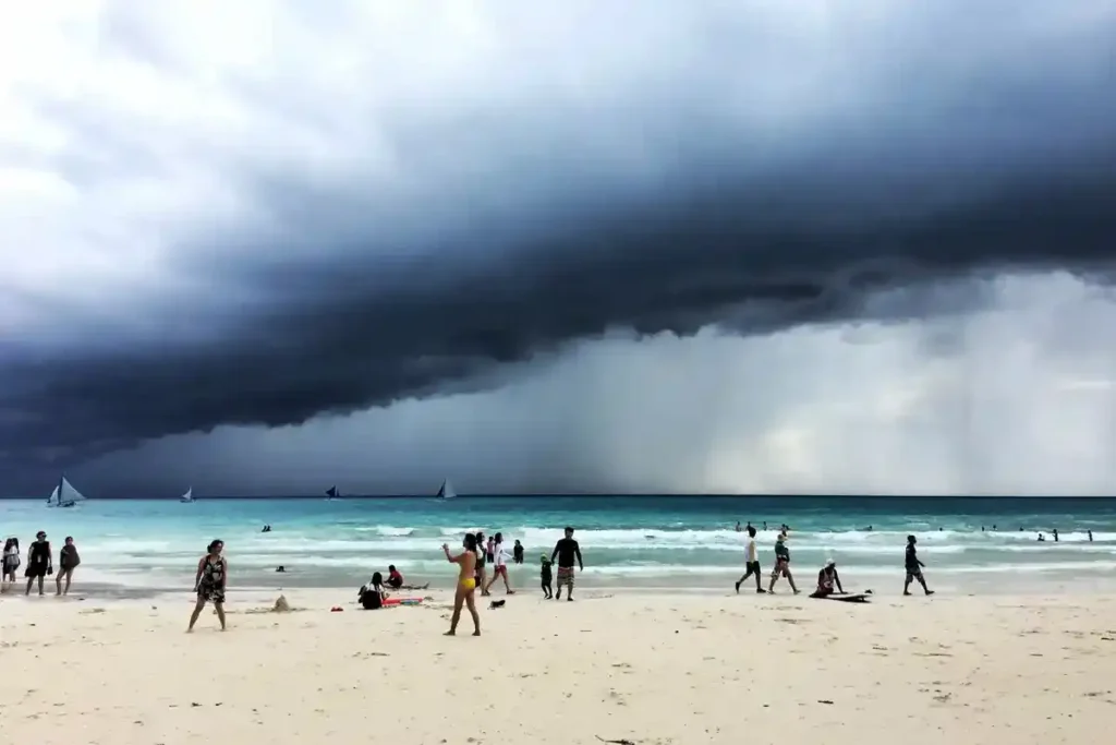 Inmet mantém alerta para acumulado de chuvas no litoral do Nordeste, com risco para Alagoas