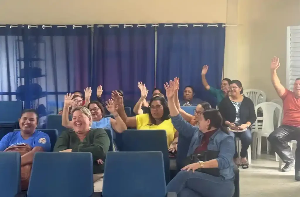 Professores da Branquinha aprovam reajuste salarial de 7% após assembleia