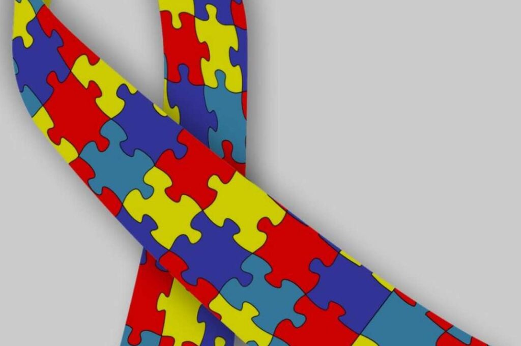 Centro de Ensino Nova Dimensão destaca cuidados com pacientes autistas na Semana da Enfermagem