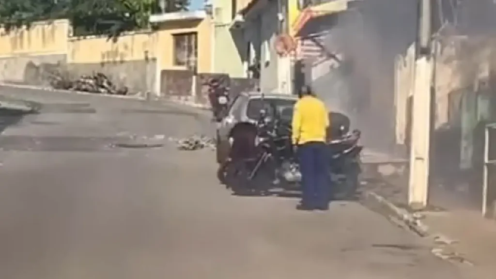 Princípio de incêndio em loja de fogos assusta moradores no Centro de Rio Largo