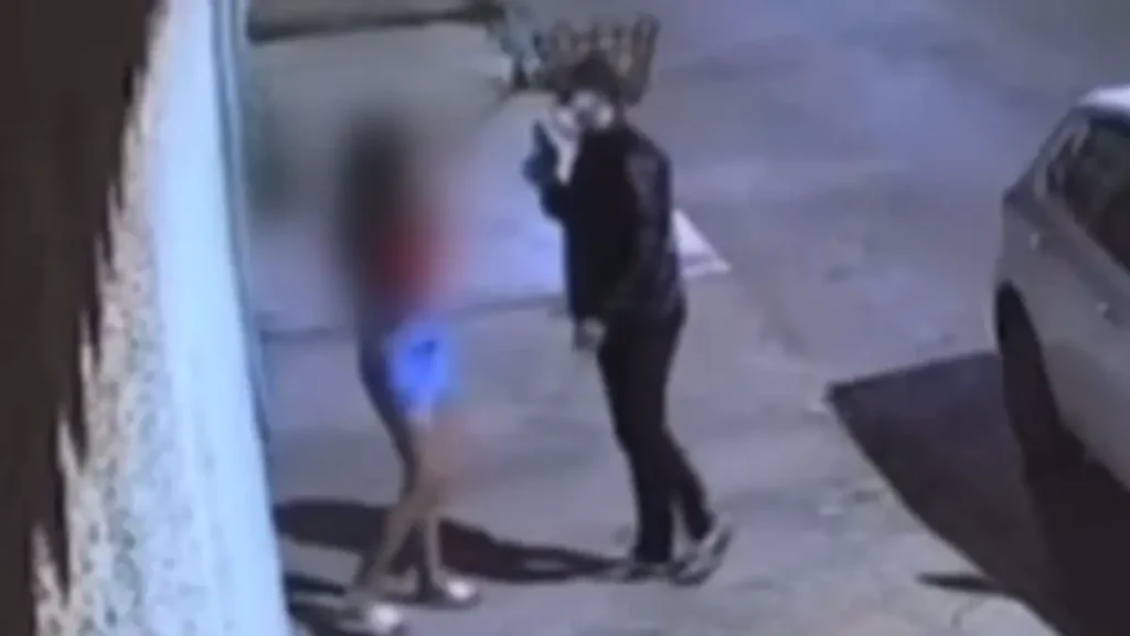 Homem sequestra e abusa de adolescente de 13 anos, suspeito já foi identificado