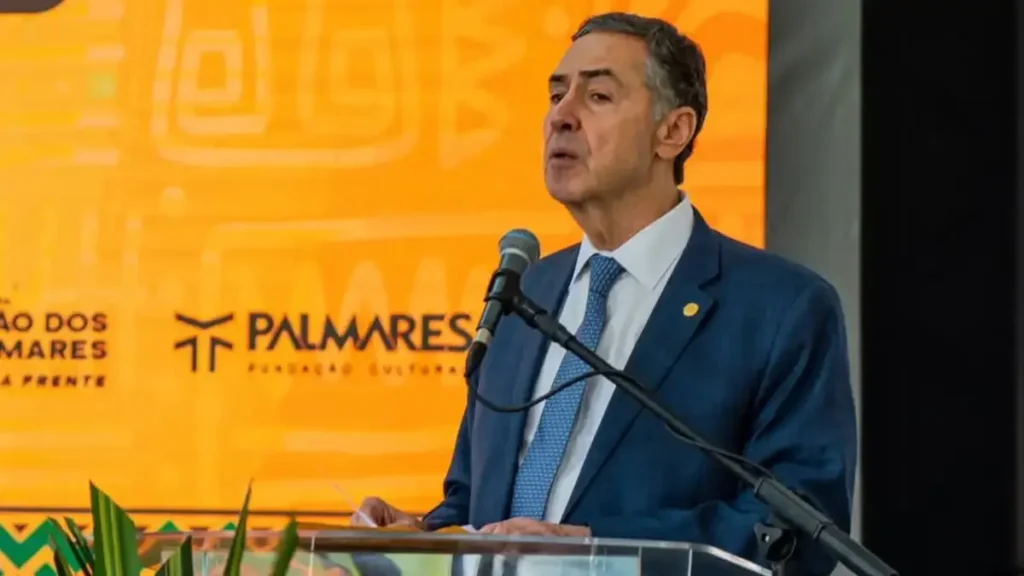 Ministro Barroso visita Serra da Barriga e reforça combate ao racismo estrutural no Judiciário