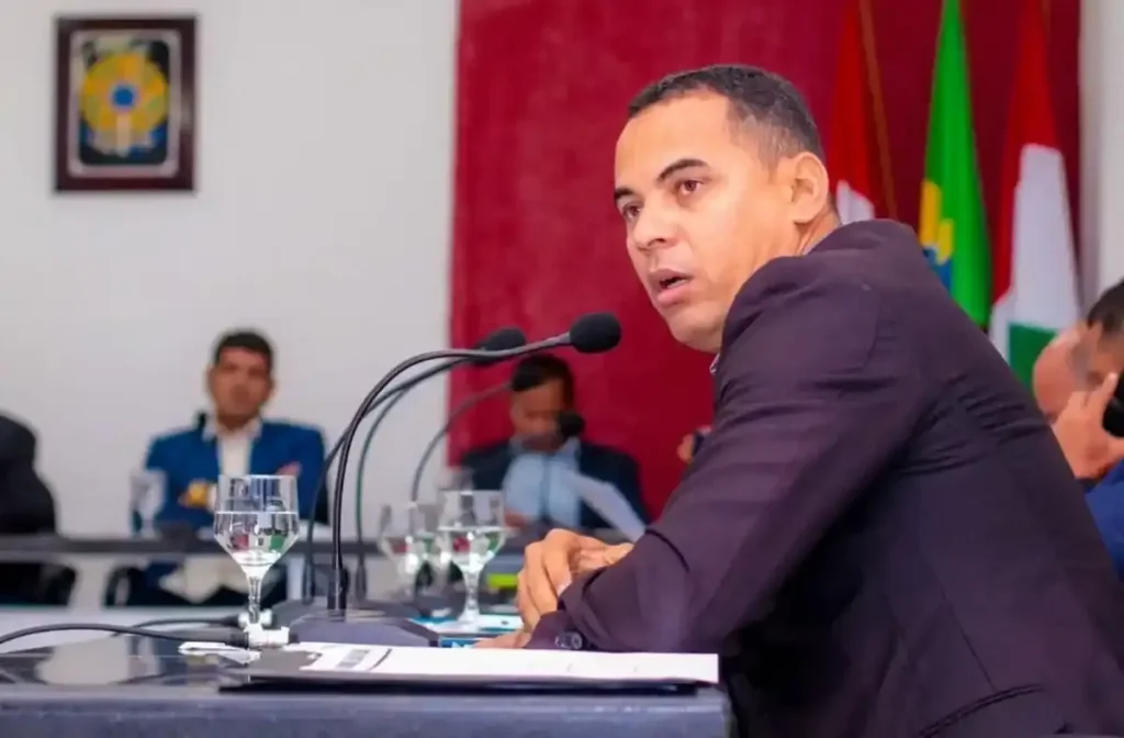 Vereador Manoel Messias solicita câmeras de segurança para o distrito Timbó