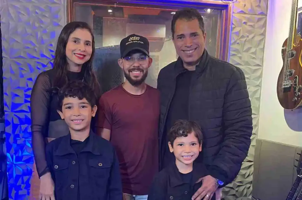 Advogado Jandylson Vasconcelos revela talento musical e emociona seguidores com homenagem ao filho caçula