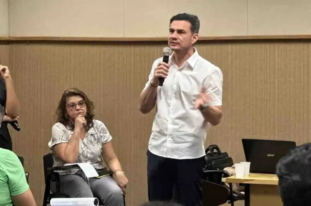 Marcos Beltrão lidera reunião que marca início do planejamento da Prefeitura de Coruripe para os próximos quatro anos