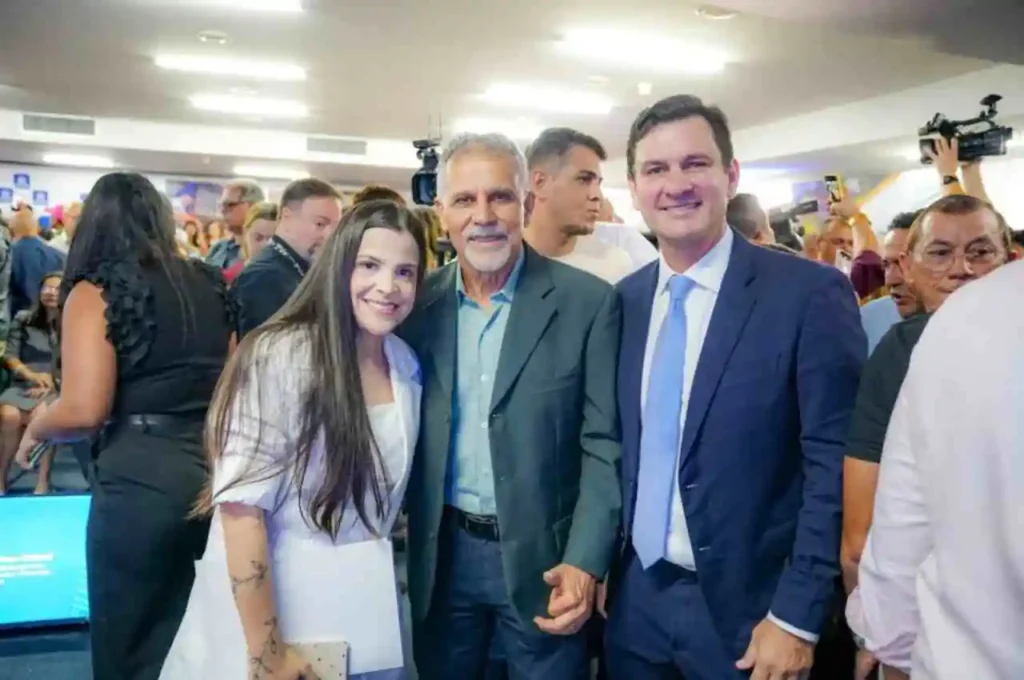 Marcelo Beltrão prestigia posse de novos secretários do Governo de Alagoas