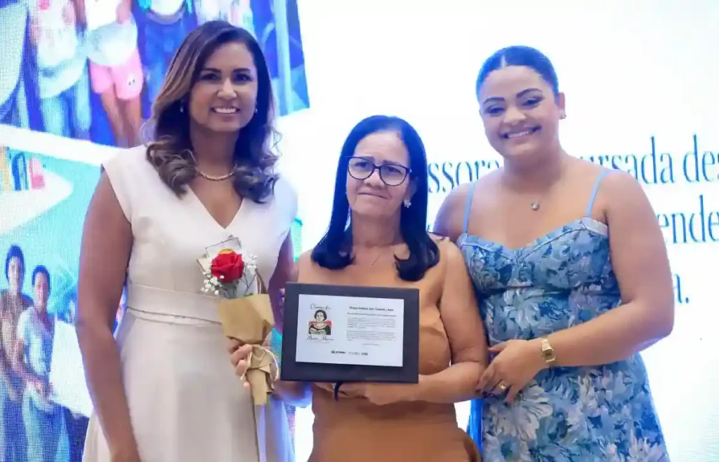 Comenda Maria Mariá homenageia educadores que marcaram a infância em Alagoas