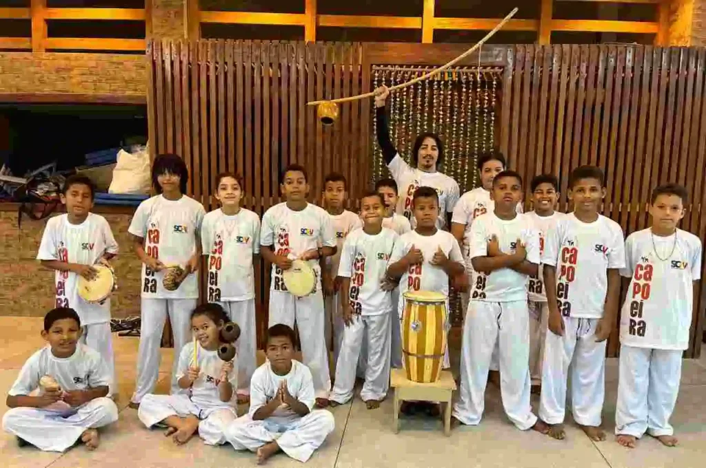 Santana do Mundaú oferece aulas de capoeira para jovens do CRAS