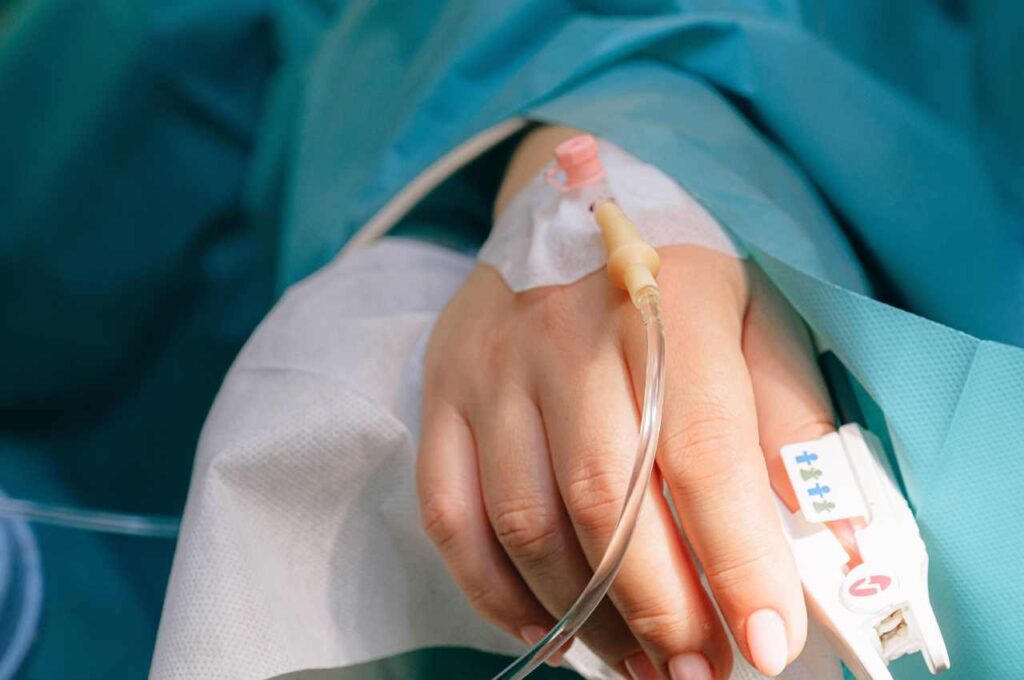 Infecção generalizada em paciente leva clínica de estética a ser interditada em Maceió