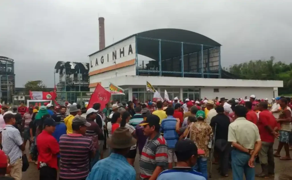 Sem-terra protestam em União dos Palmares e cobram reforma agrária nas terras da Usina Laginha