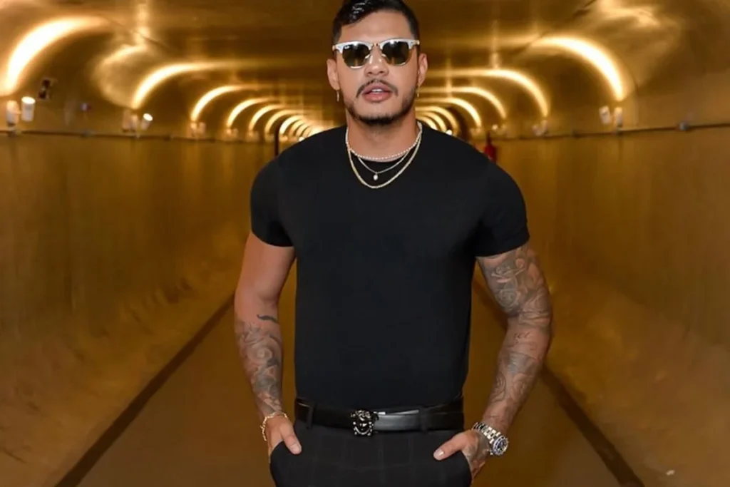 Cantor Hungria fará hemodiálise por 72 horas após intoxicação por metanol em Brasília