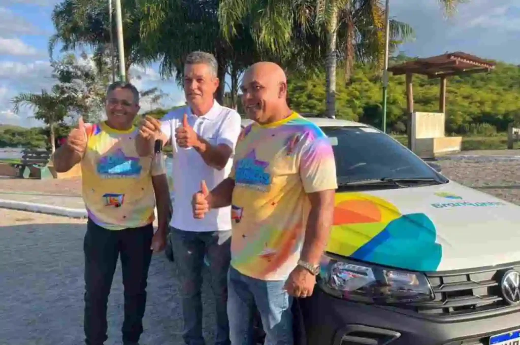 Prefeito Neno Freitas reforça frota de veículos em Branquinha