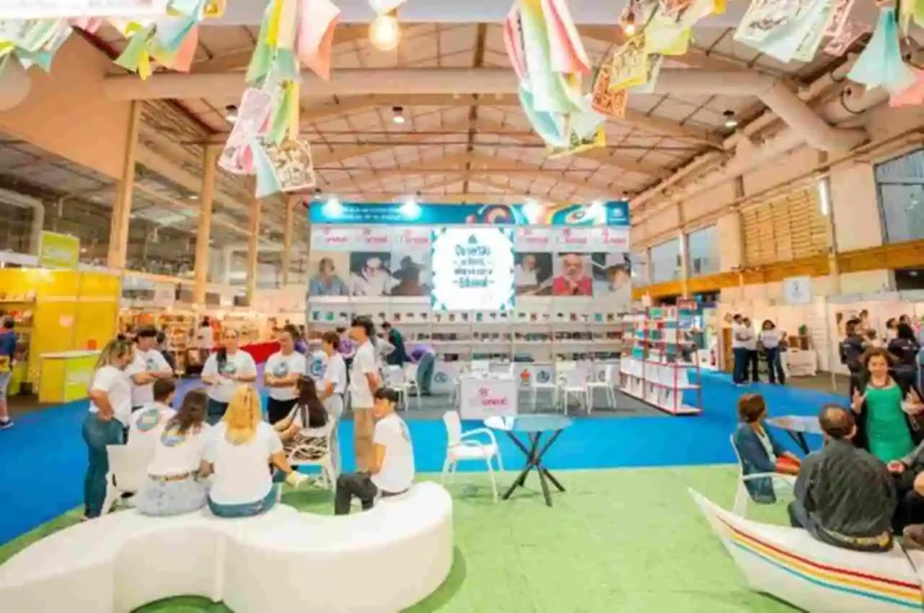 Ufal promove Bienal do Livro com foco na ancestralidade e inclusão