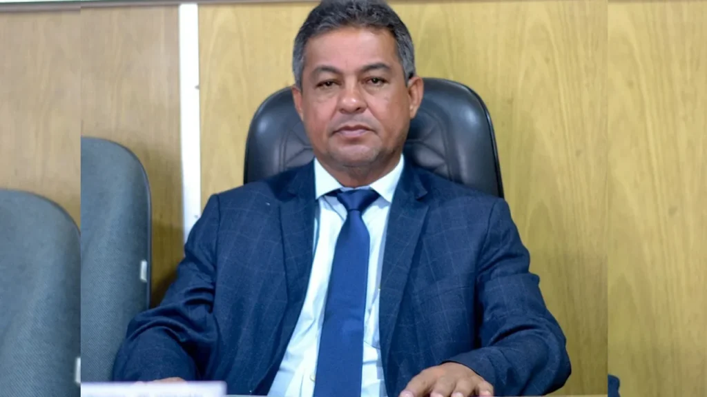 Câmara de Atalaia vira alvo do MP após denúncia sobre 4º mandato inconstitucional do presidente