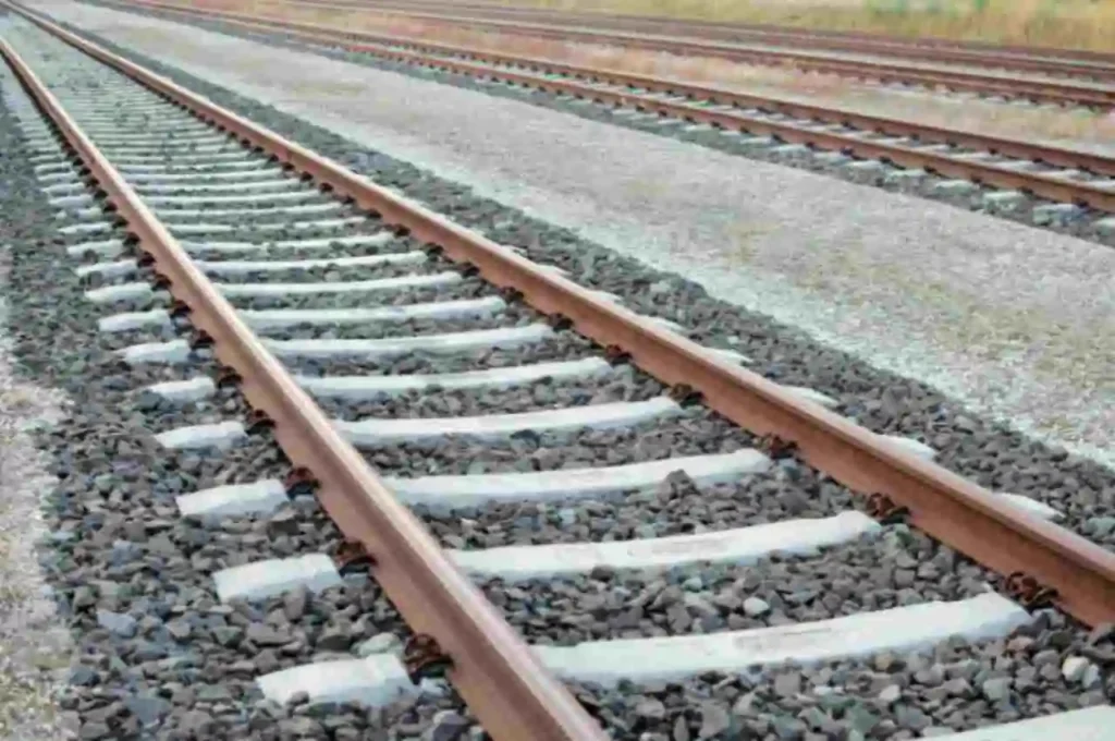 Homem de 25 anos morre atropelado por trem em Rio Largo