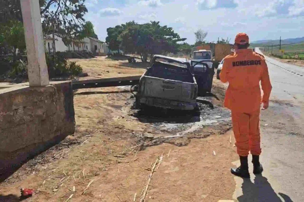 Motociclista morre após colisão com carro em Ibateguara