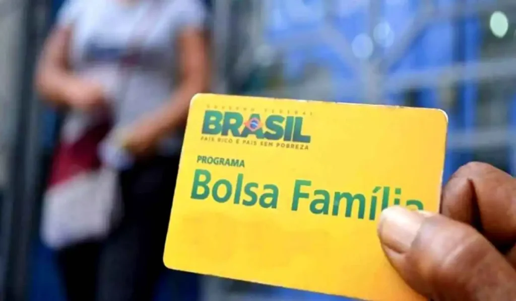 Bolsa Família antecipado de dezembro começa a ser pago nesta quarta (10); veja quem recebe primeiro