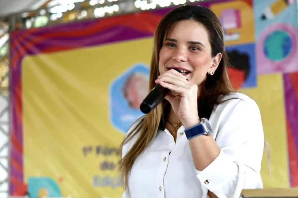 Ceci lidera aprovação entre prefeitos da Grande Maceió com 86% de aprovação popular