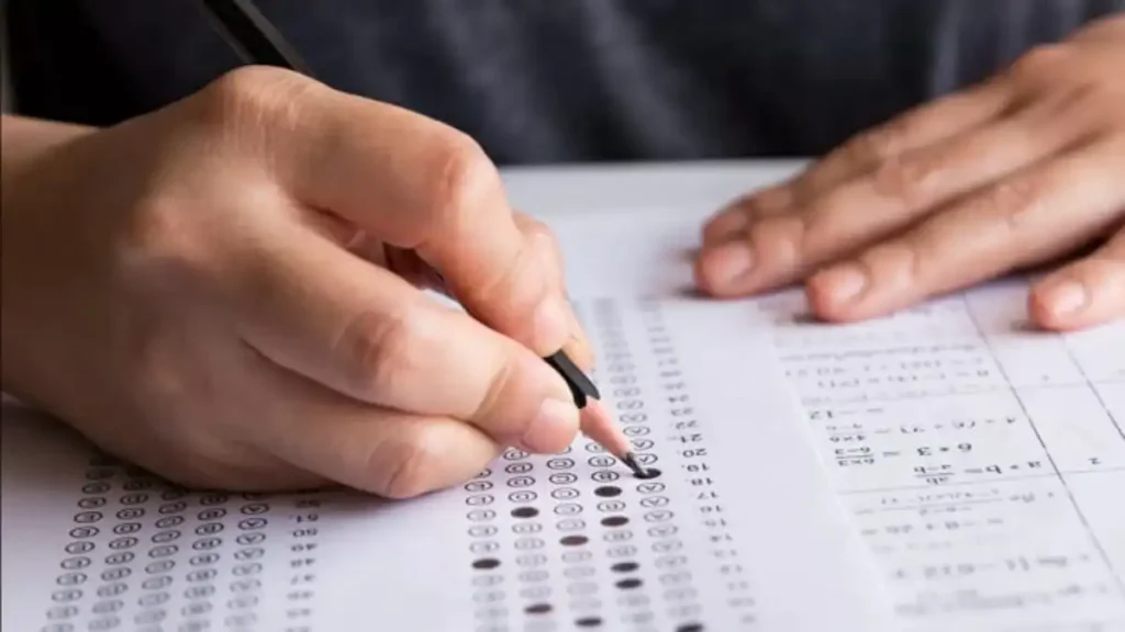 Governo de Alagoas autoriza concurso da Saúde com 1750 vagas; veja os cargos