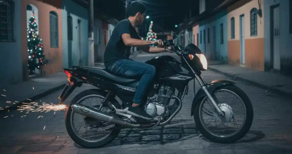 Polícia prende motociclista sem CNH e com moto adulterada após “rolezinho” em Ibateguara