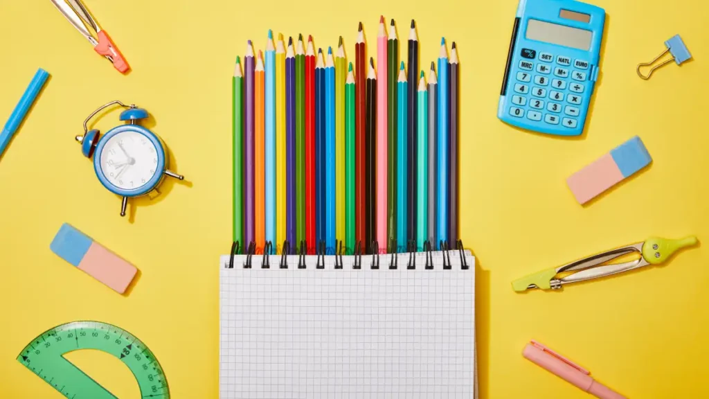 Material Escolar 2026: Confira a lista de itens proibidos pelo Procon