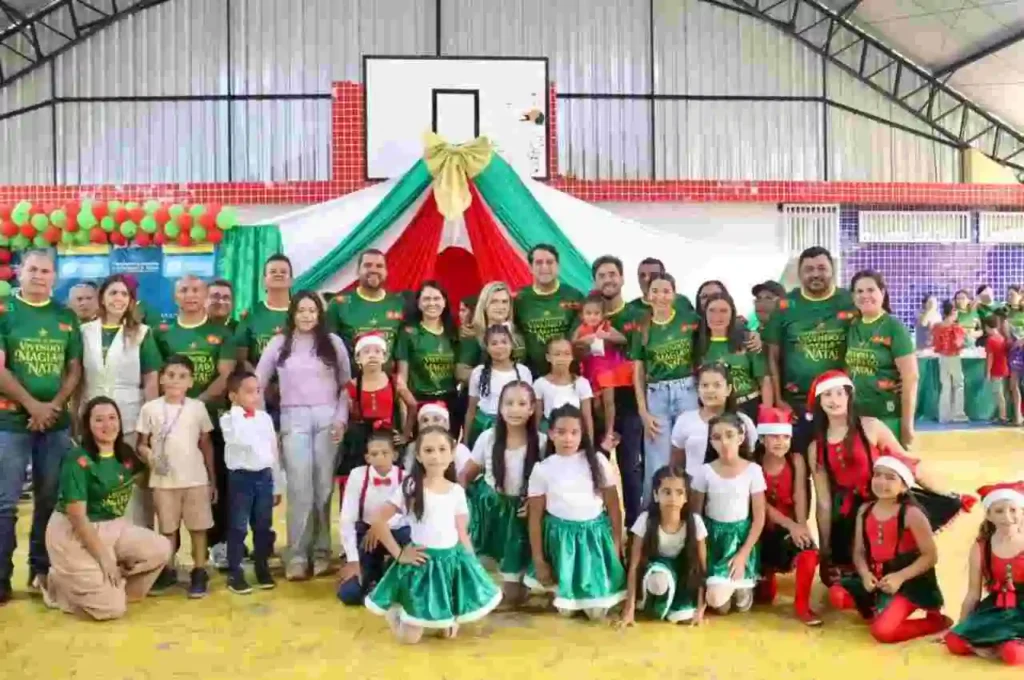 Santana do Mundaú abre Natal em distrito com missa, shows e entrega de cestas básicas