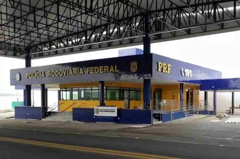 PRF prende homem em União dos Palmares com moto furtada em Recife