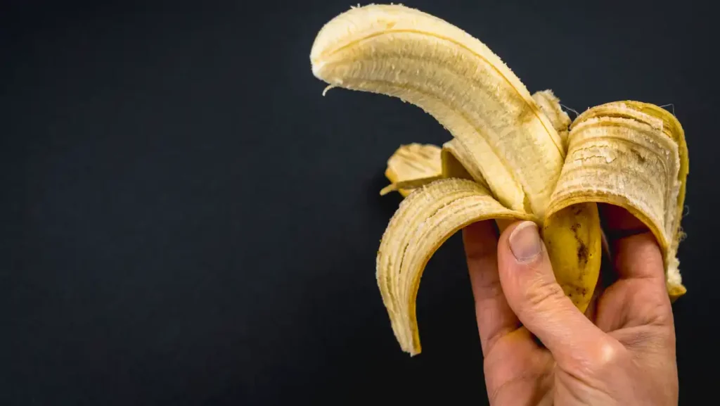 O que acontece com seu corpo se você comer uma banana por dia?