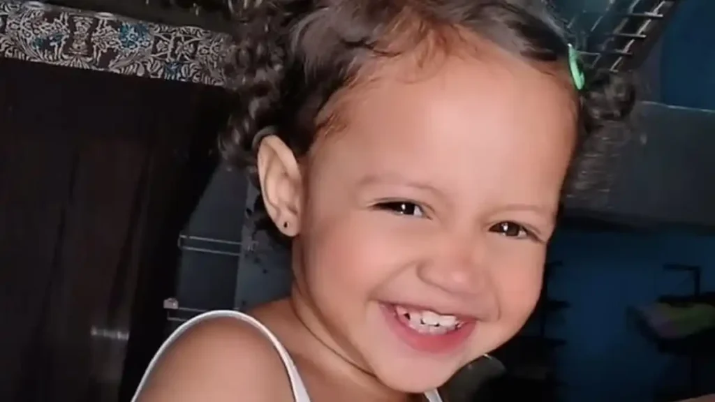 Criança de 2 anos morre após ser atropelada em Porto Calvo; motorista fugiu