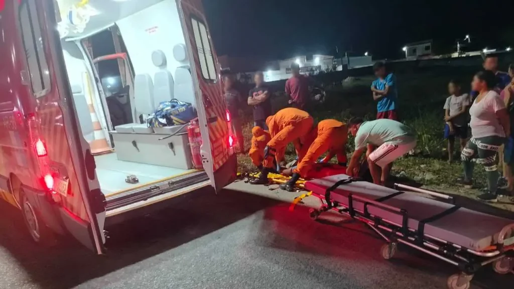 Jovem de 25 anos sai para beber com amigos e acaba abandonada em estrada de União dos Palmares