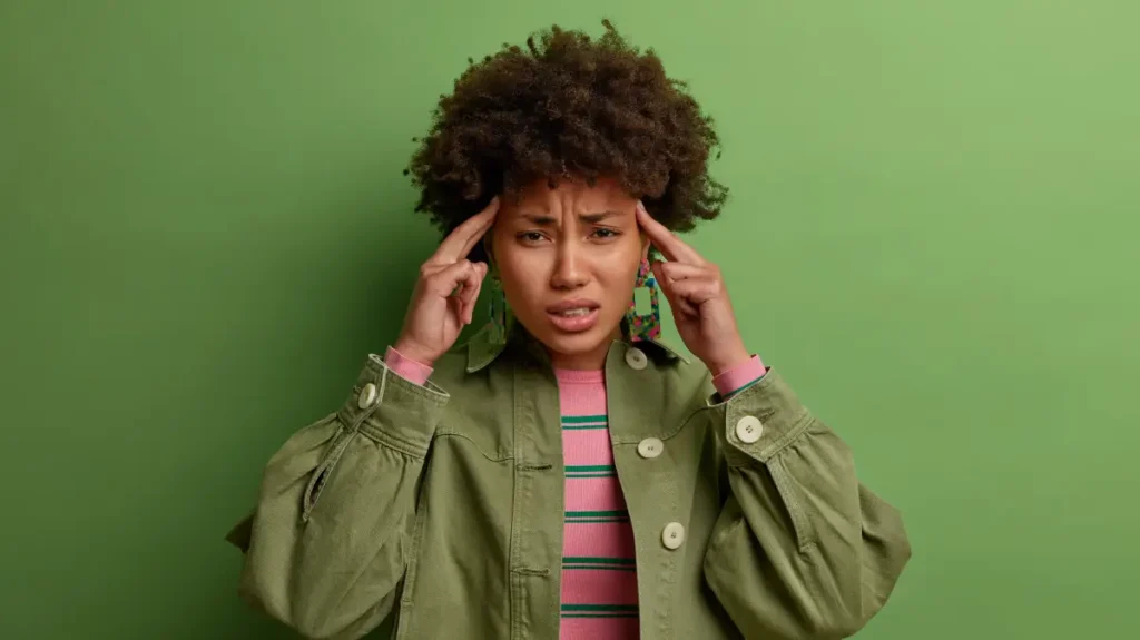 Por que as mulheres lideram os afastamentos por saúde mental em Alagoas?