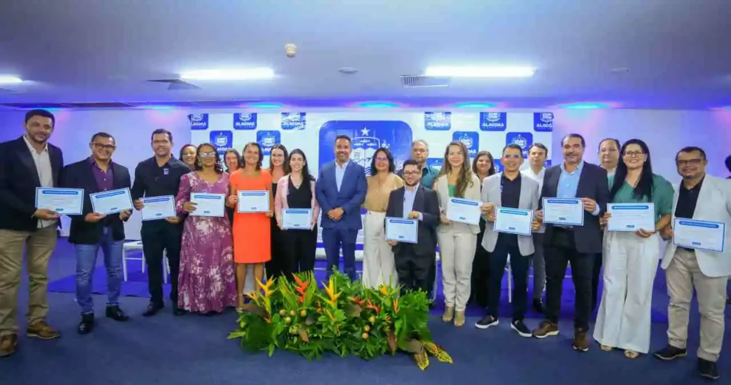 Governo de Alagoas empossa novos Gerentes Especiais de Educação para 2026-2027