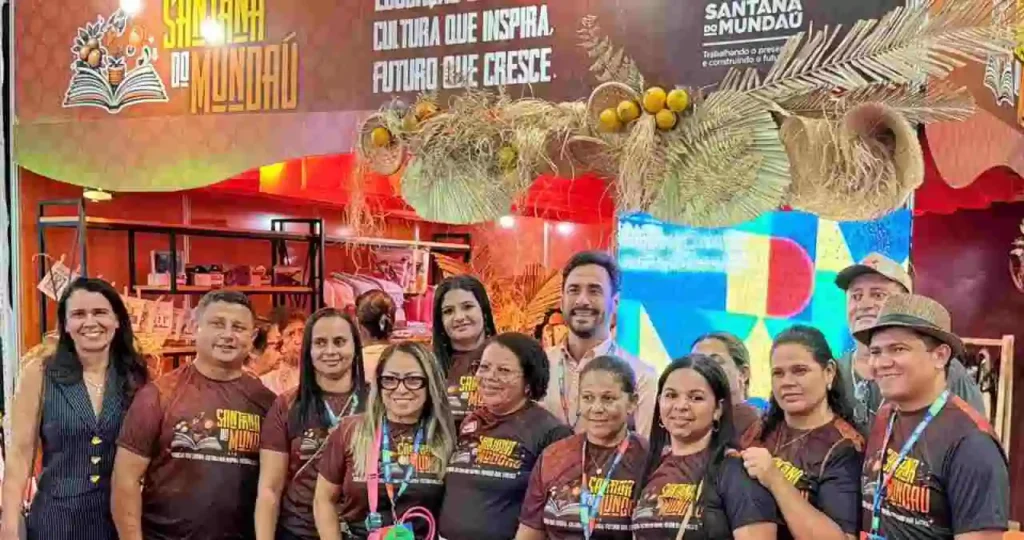 Flor de Laranjeira e artesanato: Santana do Mundaú brilha na Feira dos Municípios