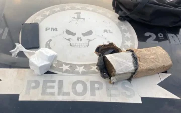 Homem cai de muro ao tentar fugir da PM e acaba preso com drogas em União dos Palmares