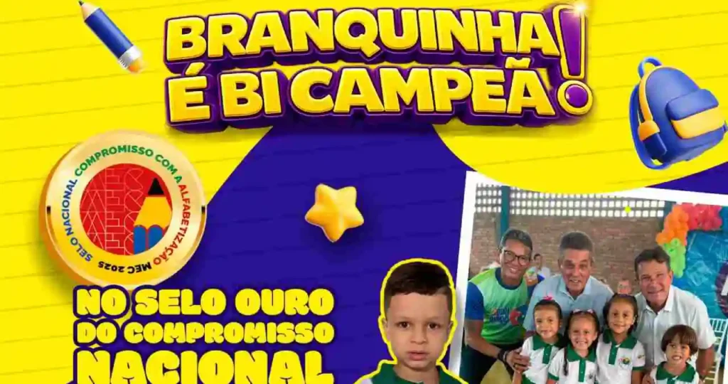 Arte gráfica celebrando o título de bi-campeã de Branquinha na educação. O fundo é amarelo e azul vibrante. No topo, o texto "BRANQUINHA É BI CAMPEÃ" em letras amarelas e roxas. À esquerda, o selo circular do MEC "Compromisso com a Alfabetização 2025". No centro, um menino sorridente com uniforme escolar verde e branco faz um sinal de positivo. À direita, uma foto do prefeito Neno Freitas e do secretário Ednaldo Firmino junto a cinco crianças uniformizadas.